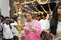 Actress Namrata Shirodkar Inaugurated BORABAY Salon
